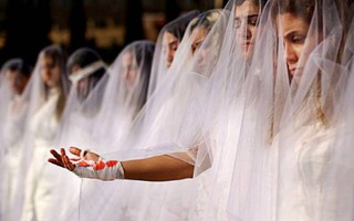 Lebanon bỏ luật kết hôn với kẻ hiếp dâm