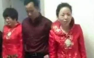 Trung Quốc: Điều tra người đàn ông tổ chức lễ cưới 2 vợ cùng lúc