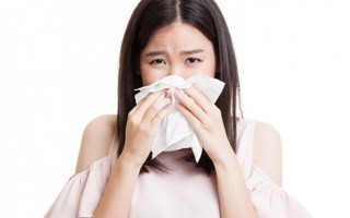Dựa vào những dấu hiệu này, bạn có thể dễ dàng phân biệt cảm và cúm