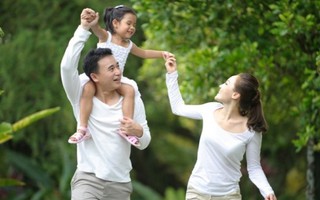 5 mẹo nhỏ tăng kết nối vợ chồng dù bận chăm con nhỏ