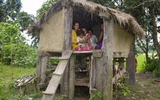 Nepal trừng phạt hành động hủ tục để bảo vệ phụ nữ và trẻ em gái