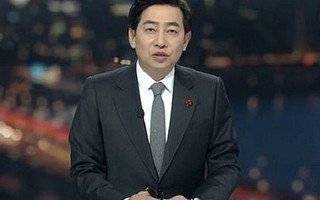 Nam MC truyền hình Hàn Quốc thôi việc vì lén chụp ảnh phụ nữ
