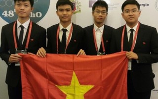 Đội tuyển Olympic Hóa học quốc tế đoạt 2 HCV, 1 HCB