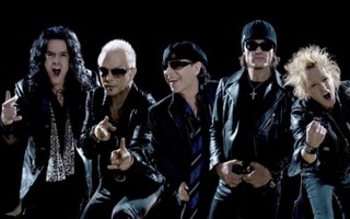 Ban nhạc Scorpions gửi lời chào khán giả Việt trước khi ‘đổ bộ’ Hà Nội