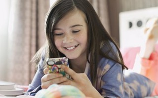 Nên cho trẻ sử dụng đồ công nghệ ở tuổi nào?