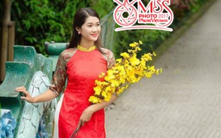 Miss Photo 2017: Tinh khôi áo dài và hoa của Miss Xanh dương 