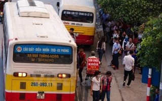 Hà Nội: Tăng tuyến xe buýt để dừng hoạt động của xe máy tại các quận