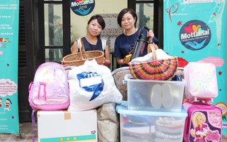 2 cô gái Nhật tặng nhiều đồ ‘made in Japan’ cho Mottainai 2018 