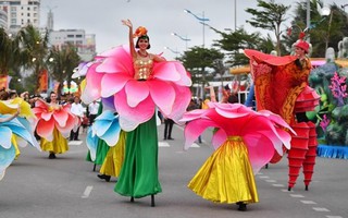Tưng bừng Carnival Đường phố Sầm Sơn 2019