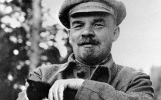 Cuộc đời Lenin qua ảnh 