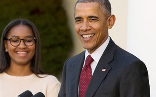 Cựu Tổng thống Mỹ Barack Obama dạy 2 con gái sống có trách nhiệm