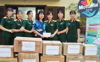 Phụ nữ Binh chủng Đặc công ủng hộ Mottainai 11 thùng đồ và 8 triệu đồng