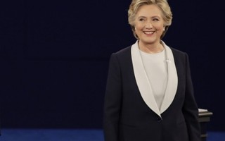 7 câu nói hay nhất của bà Hillary trong cuộc tranh luận thứ 2 