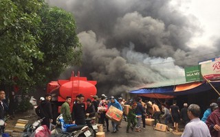 Vụ cháy gần khu vực chợ Vinh: Ước tính thiệt hại hàng tỷ đồng