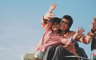 Phim ‘Hạnh phúc của mẹ’ tung MV nhạc phim da diết về tình mẫu tử