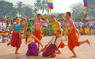 Khám phá văn hóa Tây Ninh trên phố đi bộ Hồ Gươm