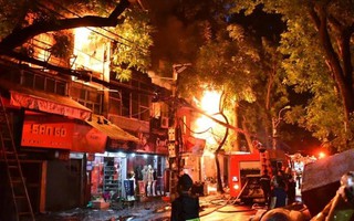 Thông tin chính thức về vụ cháy 19 ngôi nhà cạnh Bệnh viện Nhi TƯ