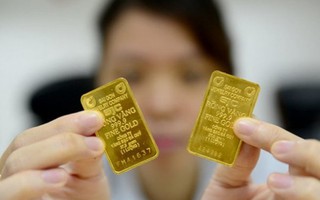Vàng miếng Bảo Tín giảm mạnh khi giá SJC bất ngờ tăng