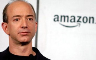  Cách tạo ‘người khổng lồ’ trên mạng của Jeff Bezos 