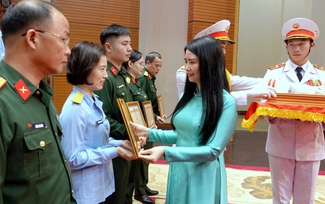 Phụ nữ Quân đội đề xuất các giải pháp thực hiện nội dung bình đẳng giới 