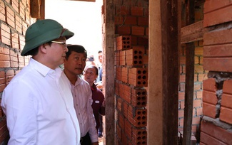 Phó Thủ tướng Hồ Quốc Dũng kiểm tra tình hình triển khai "Chiến dịch Quang Trung" tại thành phố Huế