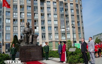 Khánh thành Quảng trường Hồ Chí Minh tại thành phố Saint Petersburg