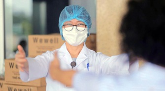 Trải lòng của y, bác sĩ sau 2 tháng vào Nam chống dịch: Hạnh phúc nhất là được tiễn bệnh nhân ra viện