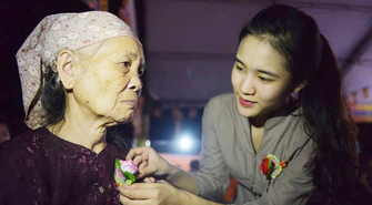 Mùa Vu lan báo hiếu, nét đẹp trong đời sống tinh thần của người Việt