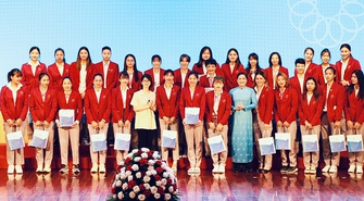 Hội LHPN Việt Nam tôn vinh các nữ vận động viên đạt Huy chương Vàng tại SEA Games 31