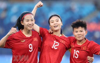 ASIAD 19: Thắng đậm Bangladesh, cơ hội đi tiếp rộng mở với Đội tuyển bóng đá nữ Việt Nam