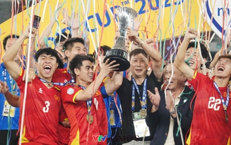 Đoạt ngôi vô địch U23 Đông Nam Á, HLV Kim Sang sik nói gì về những "chiêu trò" sau trận đấu?