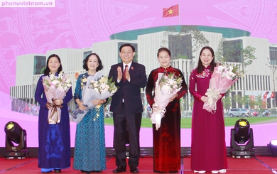 4 vấn đề gợi mở với Nhóm nữ đại biểu Quốc hội Việt Nam
