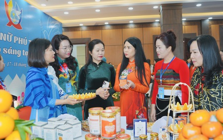 Những khoảnh khắc đáng nhớ của Đại hội đại biểu Phụ nữ tỉnh Phú Thọ lần thứ I