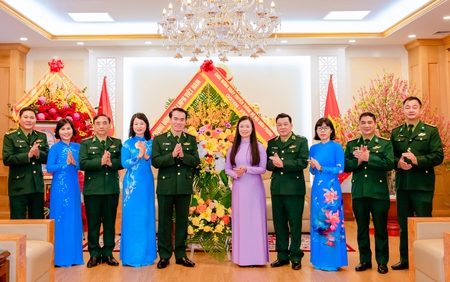Trung ương Hội LHPN Việt Nam chúc mừng Bộ đội Biên phòng nhân kỷ niệm 67 năm thành lập
