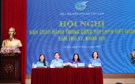 Khai mạc Hội nghị lần thứ 17, Ban Chấp hành TƯ Hội LHPN Việt Nam khóa XIII 