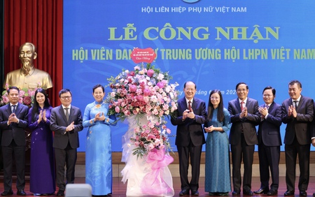 Những hình ảnh đẹp tại Hội nghị lần thứ 17 Ban Chấp hành TƯ Hội LHPN Việt Nam khóa XIII