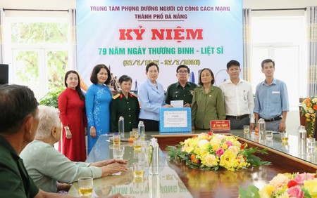 Chủ tịch Hội LHPN Việt Nam Lê Thị Thủy tham gia chuỗi hoạt động tri ân Ngày Thương binh - Liệt sĩ tại Đà Nẵng