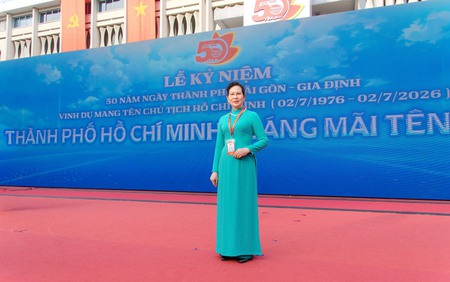Chủ tịch Hội LHPN Việt Nam Lê Thị Thủy tham dự Lễ kỷ niệm 50 năm thành phố mang tên Bác