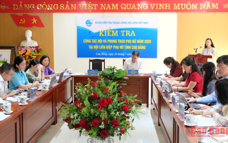 TƯ Hội LHPN Việt Nam kiểm tra công tác Hội và phong trào phụ nữ trên địa bàn tỉnh Cao Bằng