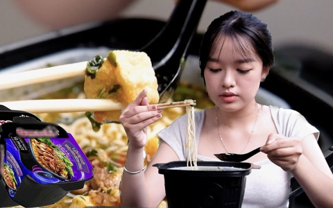 Trải nghiệm: Lẩu tự sôi "made in Vietnam" đầu tiên