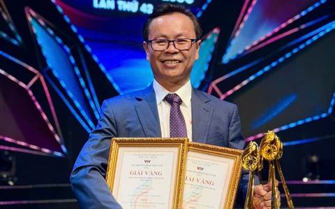 Đạo diễn Nguyễn Đức Đệ lập cú đúp giải vàng từ góc nhìn cuộc sống đầy nhân văn