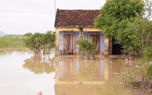 Khánh Hòa chi hỗ trợ đến 60 triệu đồng cho hộ dân có nhà bị sập