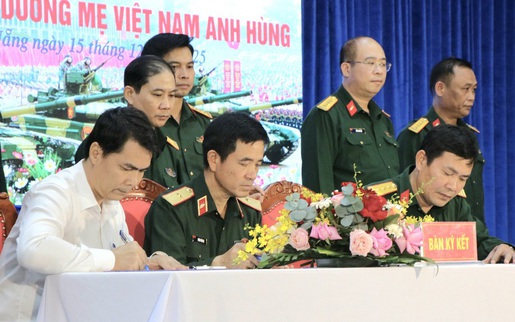 Binh chủng Tăng thiết giáp nhận phụng dưỡng 11 Mẹ Việt Nam Anh hùng