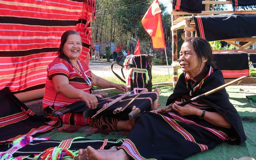 “Báu vật sống” của người Giẻ Triêng giữa đại ngàn Tây Nguyên