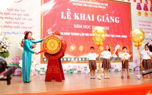 Điểm nhấn trong Lễ khai giảng tại ngôi tường mang tên danh nhân “Vạn thế sư biểu” Chu Văn An