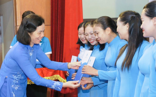 Chủ tịch Hội LHPN Việt Nam gửi Thư khen tập thể Khối Phụ nữ Việt Nam tham gia diễu hành Lễ A80
