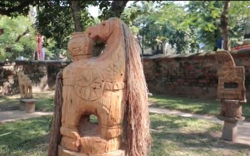 "Ngựa về phố" - Cuộc đối thoại giữa truyền thống và sáng tạo đương đại