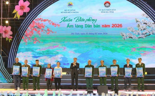 Chương trình "Xuân Biên phòng ấm lòng dân bản" là biểu tượng sinh động của tình đoàn kết quân - dân