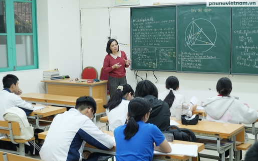 Thi lớp 10 đổi mới, học sinh Hà Nội tăng tốc với "tiết 0" mỗi ngày