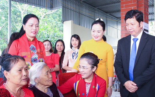 Dấu ấn của phụ nữ Nghệ An trong công tác bầu cử